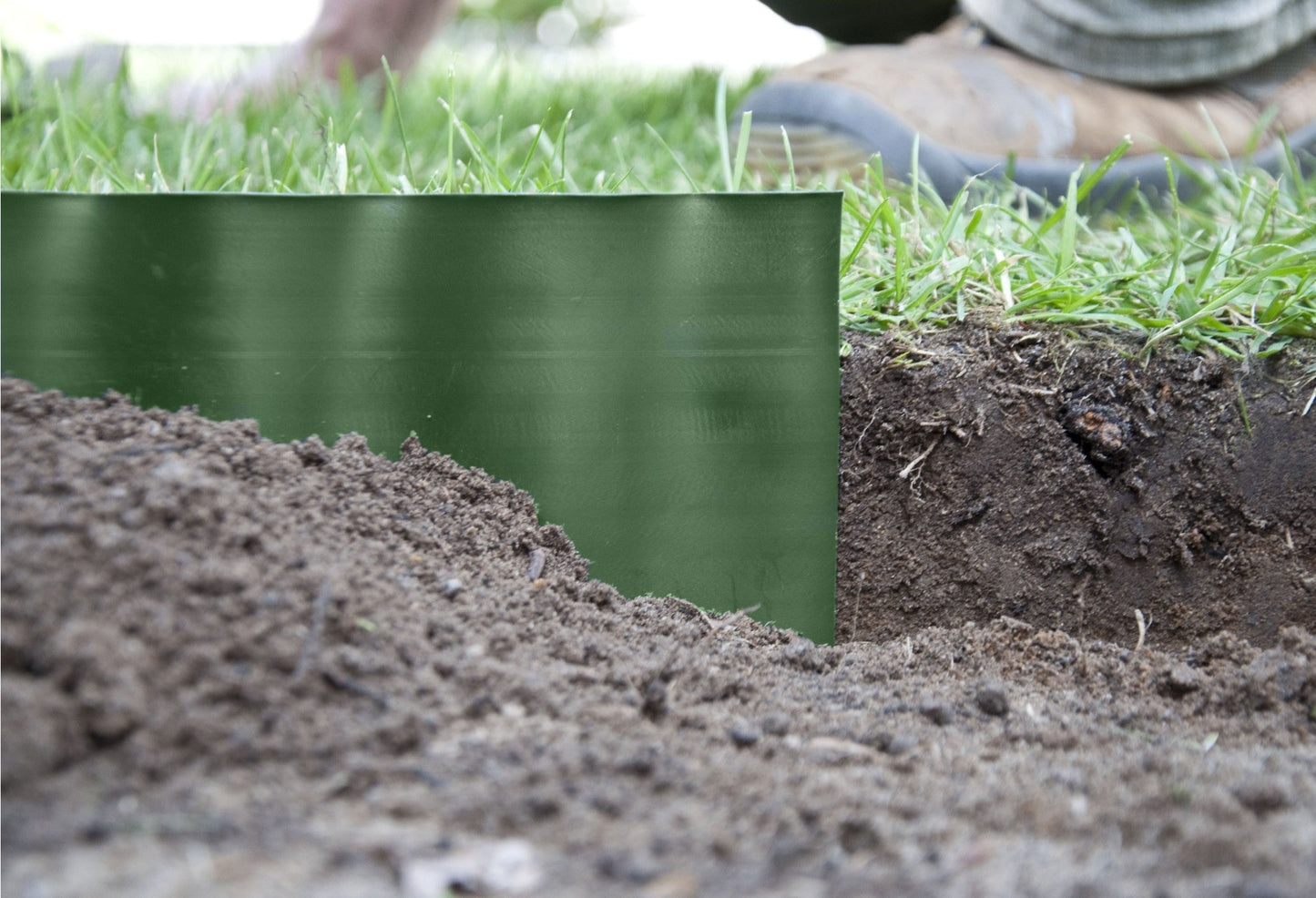 Green Crinkled Flexible Lawn Edging, 20cm Height-4