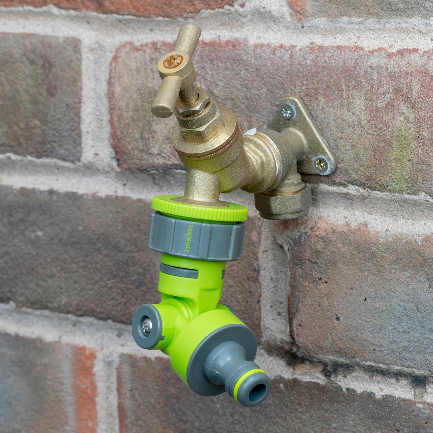 Adjustable Angle Garden Tap Connector, Lime-1