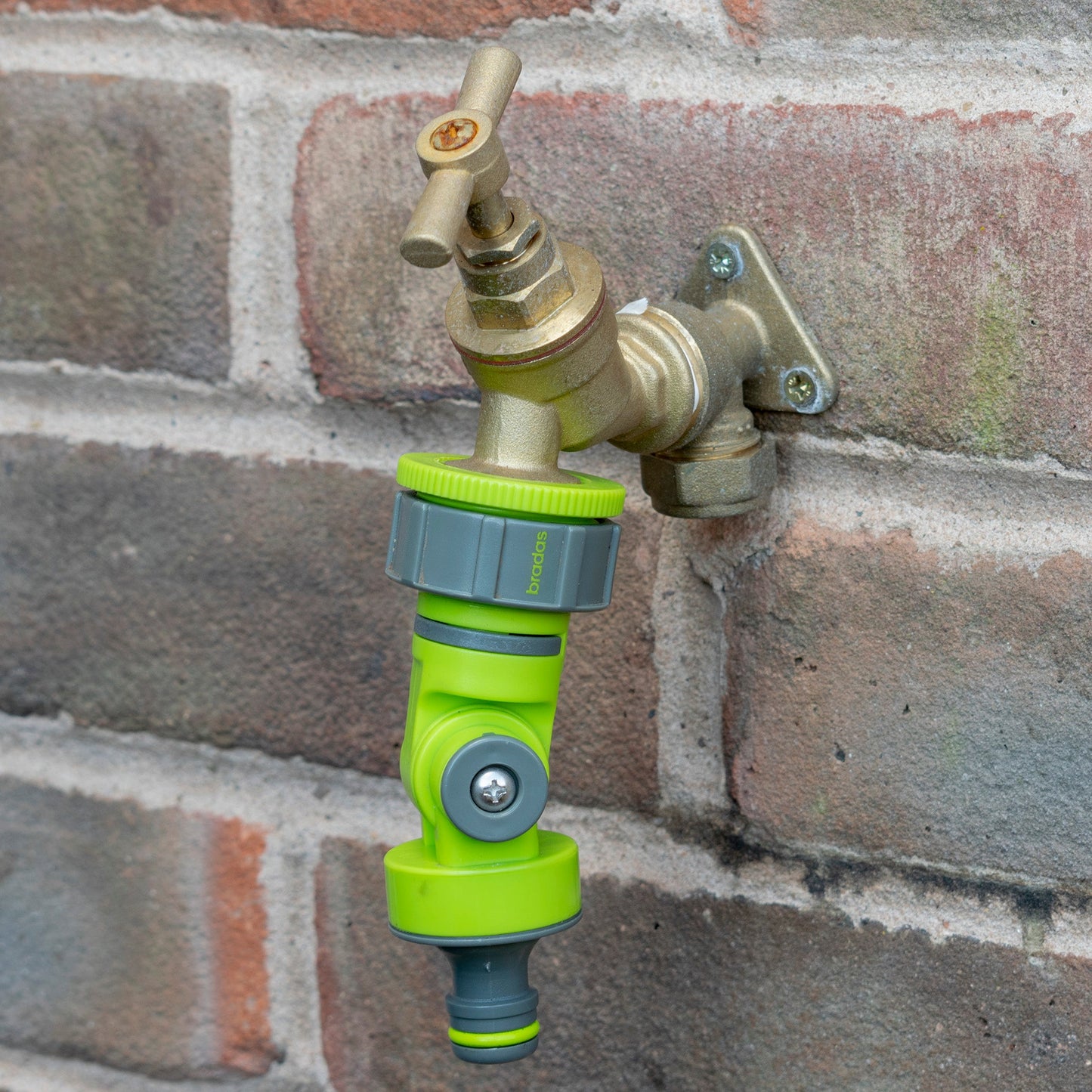 Adjustable Angle Garden Tap Connector, Lime-2
