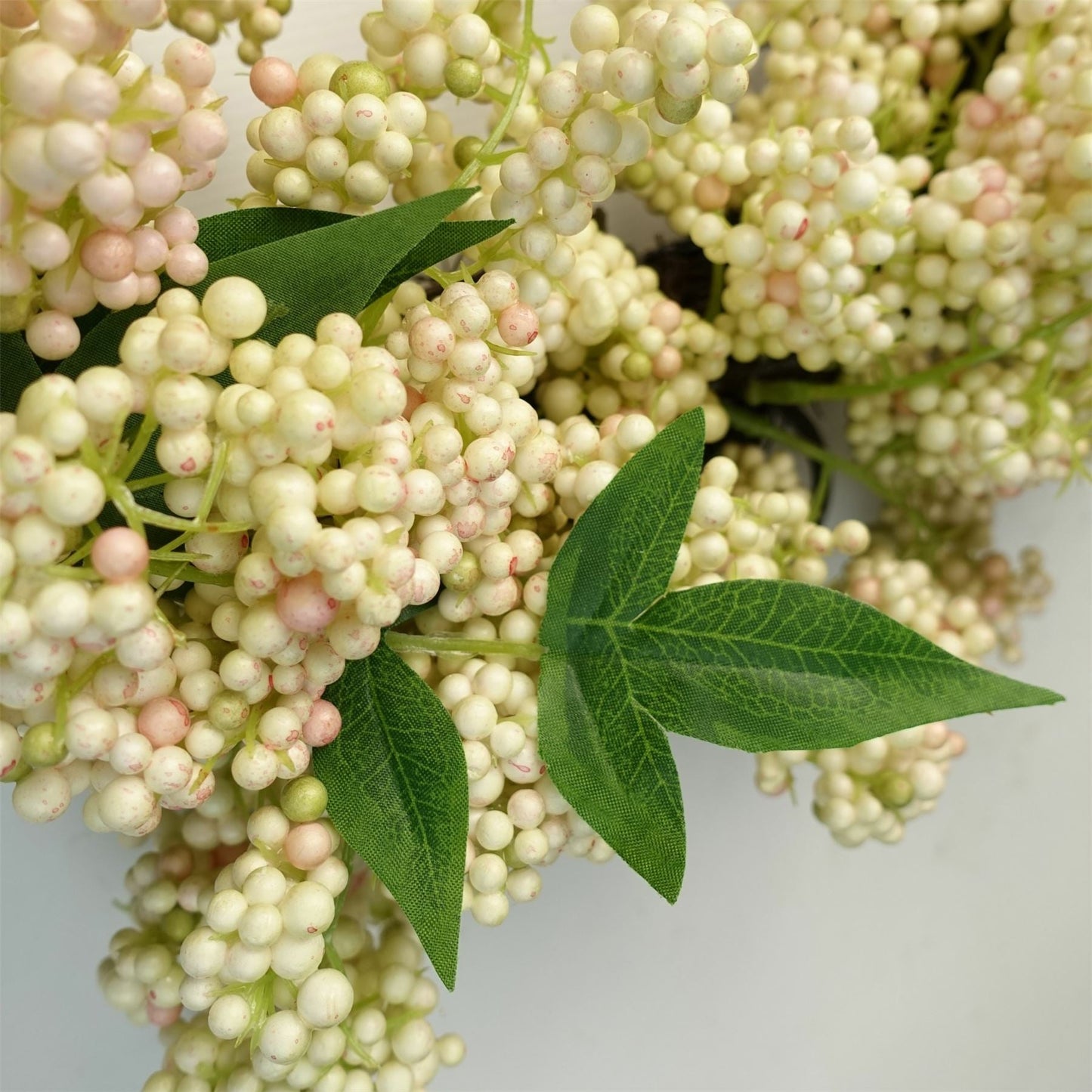 55cm Artificial Hanging White Berries Wreath-2